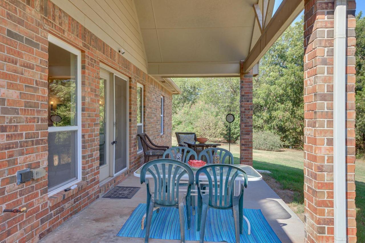 Quaint Noble Home 6 Mi To University Of Oklahoma! Norman Esterno foto