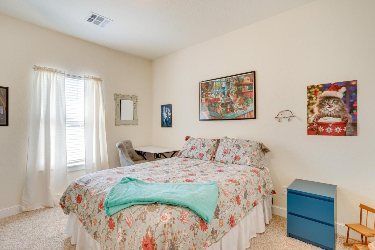 Quaint Noble Home 6 Mi To University Of Oklahoma! Norman Esterno foto